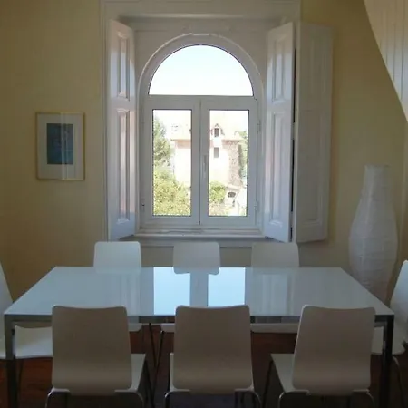 Tower House In Estoril Σπίτι διακοπών